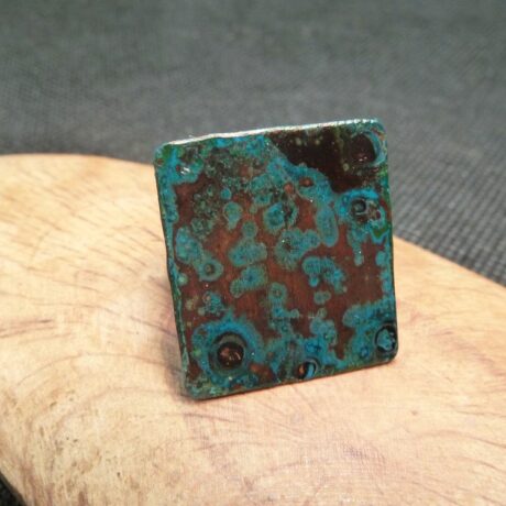 1.100.B.2 – bague carrée grande