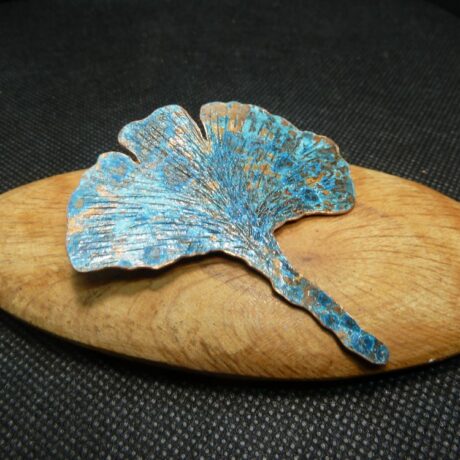 1.300.2 – broche gingko oxydée