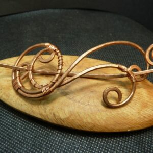 Broche cuivre nu