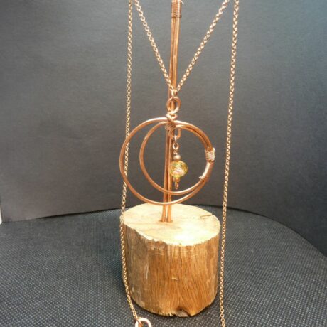 2.601.2 – pendentif cuivre nu perle