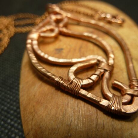 4.601.1 – pendentif cuivre nu