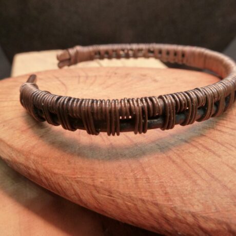 Bracelet-fil-cuivre-enroule-2.401.1